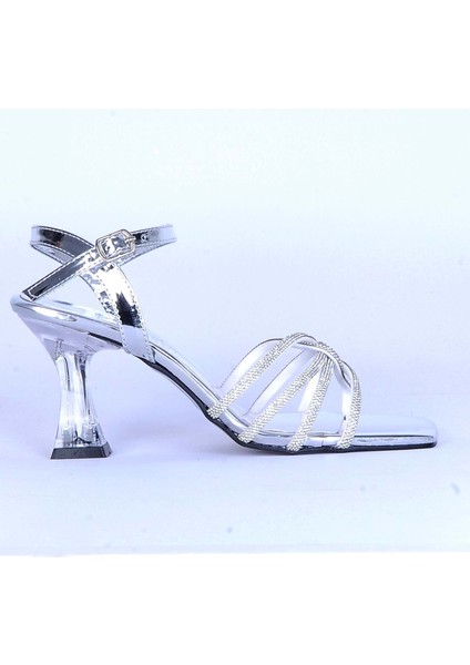 Moda Ayakkabı 530 Siyah Parlak Taşlı Şefaf 7cm Topuklu Ayakkabı