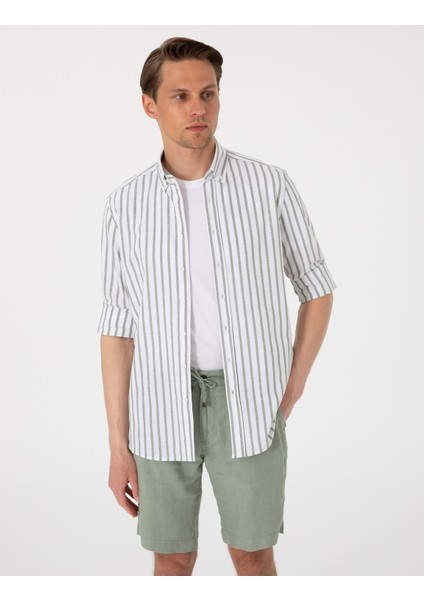 Erkek Haki Regular Fit Çizgili Uzun Kollu Gömlek 50307093-VR027