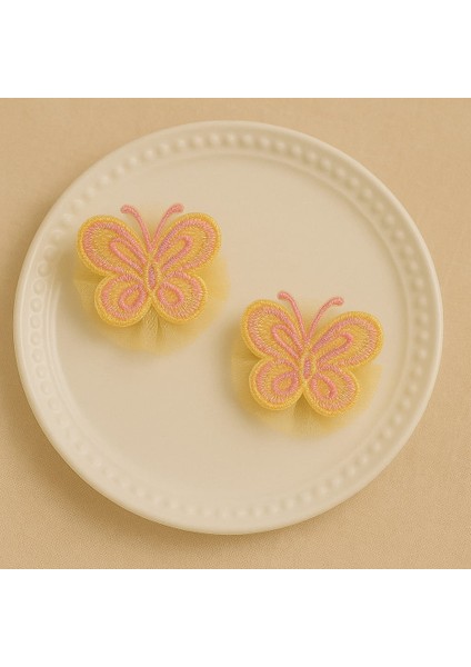 Tül Detaylı Kelebekli Pens Toka