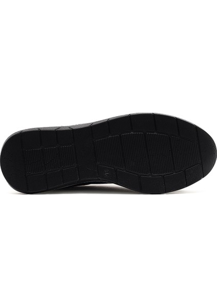 Kadın Siyah Bağcıklı Kalın Tabanlı Deri Sneaker 25SFD501718