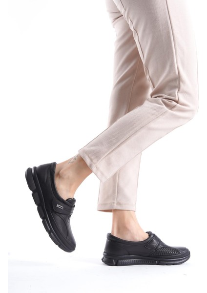 Kadın Siyah Hakiki Deri Ortopedik Taban Kemik Çıkıntılı Özel Üretim Günlük Casual Ayakkabi fiyatları