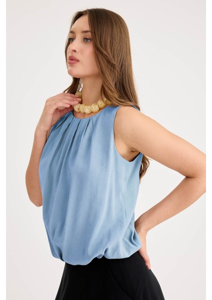 Önü Pileli Sıfır Kol Etek Ucu Lastikli Bluz modelleri