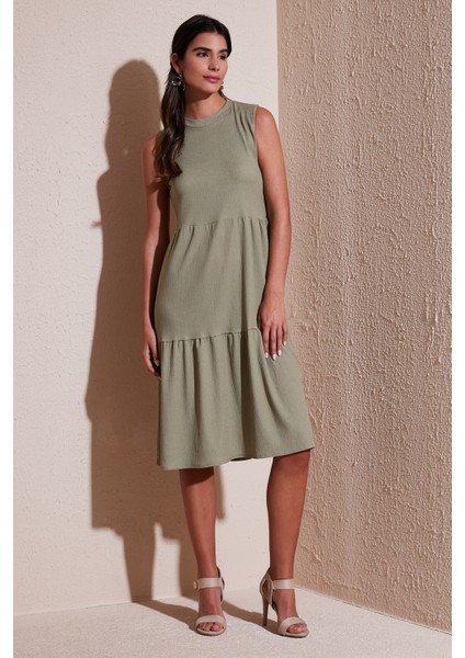 Regular Fit Kolsuz Midi Elbise Bayan Elbise 5869008