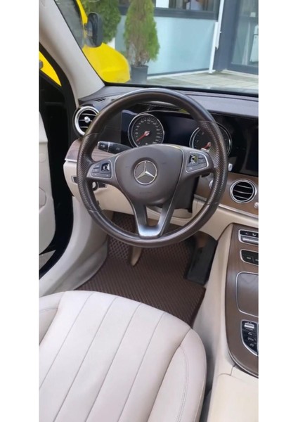 Mercedes E Serisi W213 Uyumlu Yeni Nesil Araca Özel Akıllı Oto Paspas Havuzlu Oto Paspas