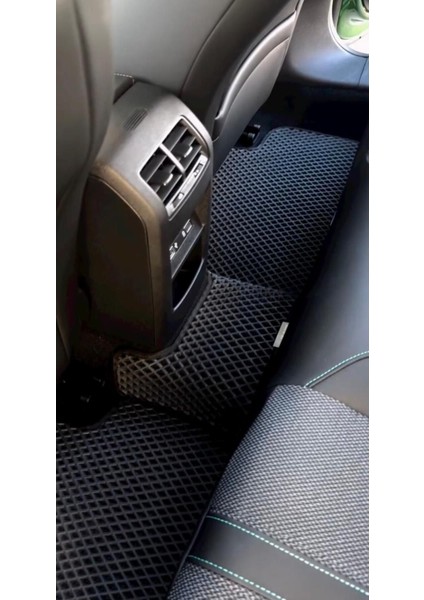 Peugeot 308 (2007-2012) Uyumlu Yeni Nesil Araca Özel Akıllı Oto Paspas Havuzlu Oto Paspas modelleri