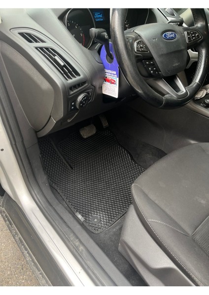 Ford Focus 3.5 2015-2018 Uyumlu Yeni Nesil Akıllı Oto Paspas