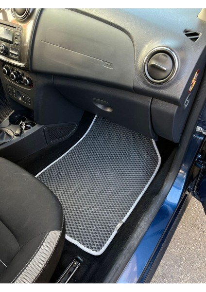 Dacia Sandero 2008-2012 Uyumlu Araca Özel Yeni Nesil Akıllı Oto Paspas fiyatları