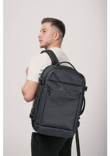 51947 Vakum Özellikli Sırt Seyahat Çantası