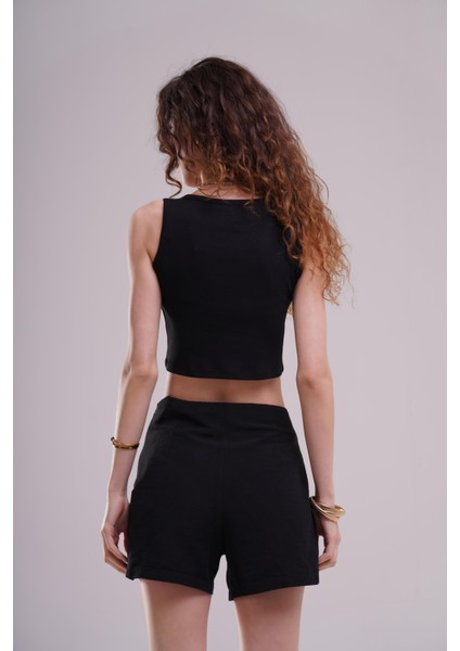 Kadın Siyah V Yaka Fitilli Crop Top Atlet – Zamansız ve Şık Basic Parça