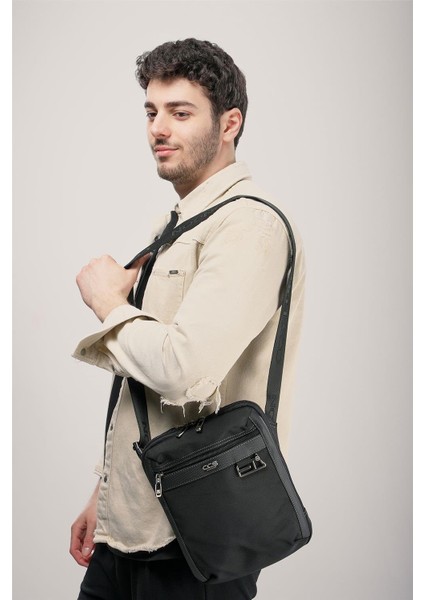 31530 Askılı Çanta