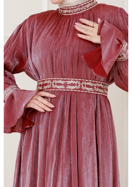 Kolu Volanlı Nakış Detaylı Abiye-Bordo fırsatları