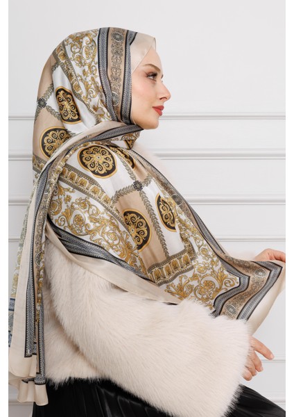 Versace Desenli Hint Ipeği Şal-Krem