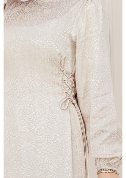 Banu Yanı Bağcıklı Saten Abiye-Bej fırsatları