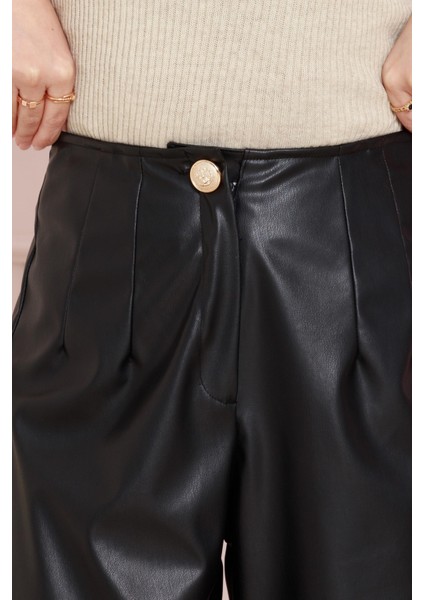 Düğme Detaylı Deri Pantolon-Siyah fırsatları
