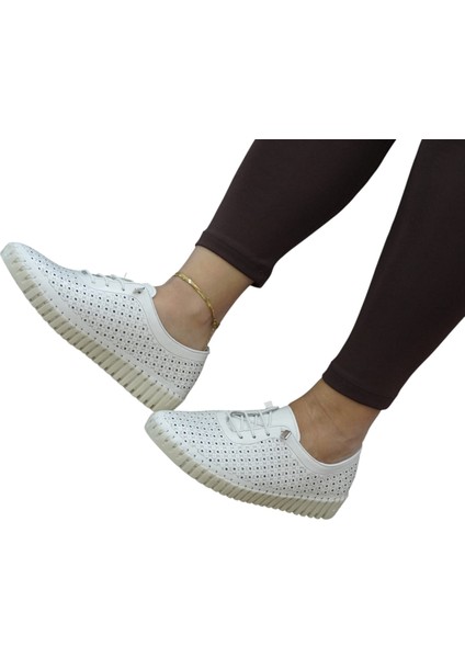 Kadın Babet Beyaz Deri Ayakkabı Tabana Dikişli Bağcıklı fiyatları