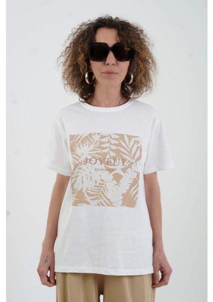 Ekru Bej Joyful Baskılı Tshirt fırsatları