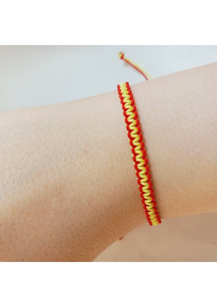 Sarı Kırmızı Kayserispor Örgü Bileklik, Kayserispor Spor Renkleri Taraftar Bileklik, Makrome Bileklik, Erkek Hediyesi, Maç Aksesuarı, Unisex Bileklik, Ip Bileklik, Taraftar Bileklik fırsatları
