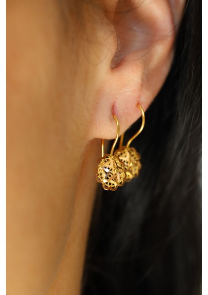 14 Ayar Altın Cimarlı Çiçek Desenli Sallantılı Küpe fiyatları