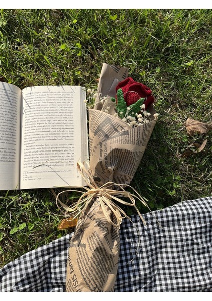 Örgü Kırmızı Gül Buketi,gül Çiçeği,el Yapımı Örgü Çiçek Buketi,anneye,sevgiliye,öğretmene Hediye