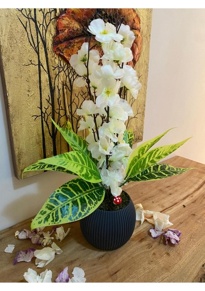 40 cm Saksılı Yapay Çiçek Dekoratif Masa Balkon Çiçeği Doğal Taş Yosunlu Masa Üstü Dekorasyon 40 cm