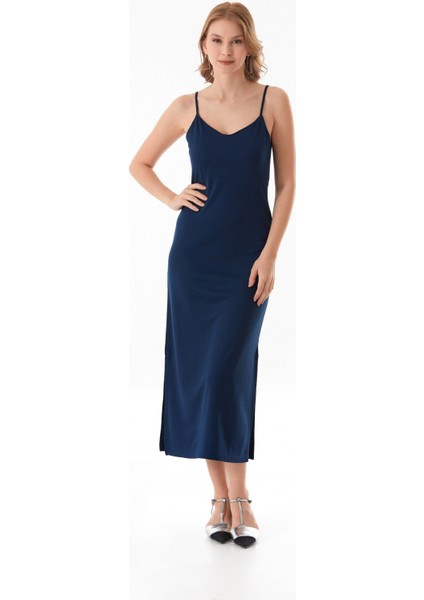 Basic Yırtmaçlı Askılı Modal Elbise fiyatları