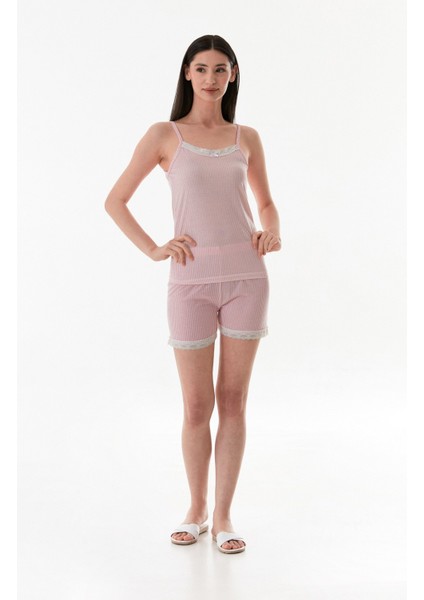 Ince Çizgili Dantelli Şortlu Pijama Takımı modelleri