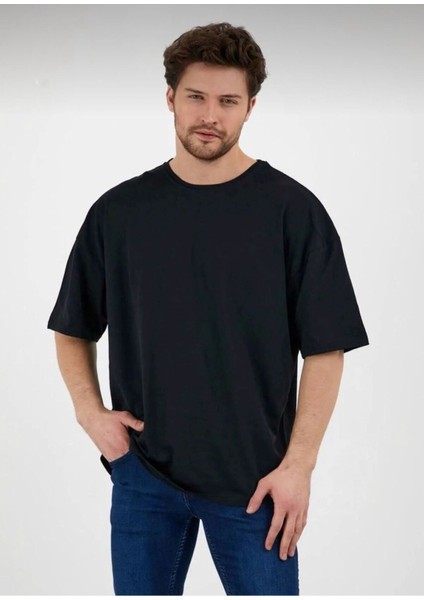 Erkek Oversize Pamuklu Bisiklet Yaka Kısa Kollu T-Shirt