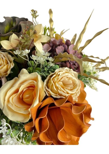 Yapay Çiçek ve Latex Aranjmanı Kare Ayaklı Yuvarlak Metal Gold Vazolu Masa Üstü Çiçeği Arajman 6040 indirimleri