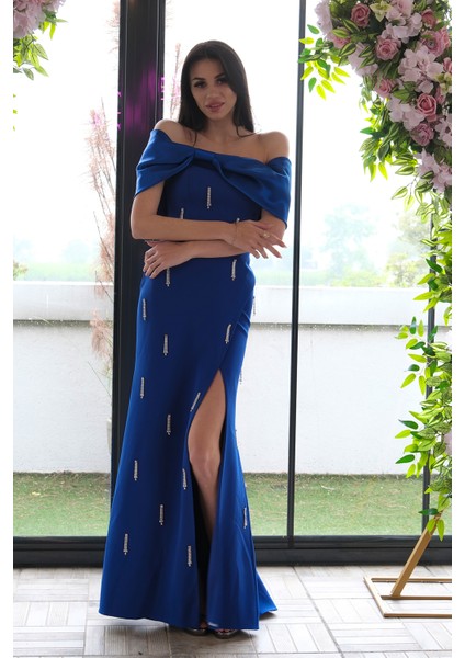 Saks Fiyonk Detaylı Straplez Taş Işlemeli Abiye 9705564.26