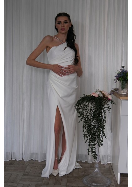 Beyaz Kadın Kruvaze Yaka Yırtmaç Detaylı Uzun Abiye Elbise 1105273.15