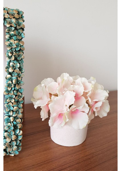 Beton Saksıda Yapay Ortanca Masa Çiçeği Açık Pembe Anne modelleri