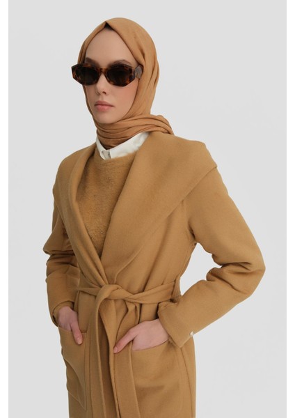 Handmade Kapüşonlu Manto 24K8109 Camel modelleri