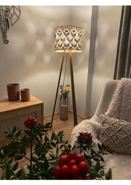 El Yapımı Makrome Tripod / Ayaklı Lambader ( Ayaklar Dahil)