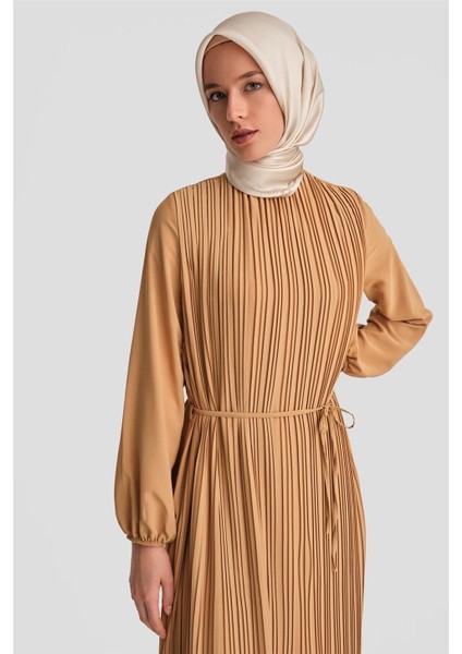 Piliseli Elbise 24Yd9435 Camel fiyatları