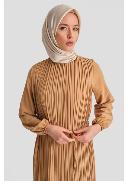 Piliseli Elbise 24Yd9435 Camel modelleri