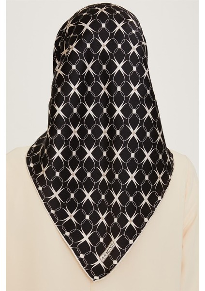 Monogram Desenli Sura Saf İpek Eşarp 9207D 01 04 fırsatları