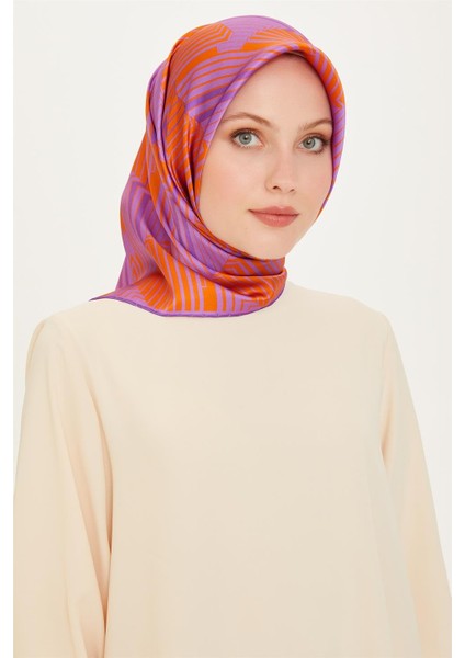 Geometrik Desenli Twill Saf İpek Eşarp 9218D 83 13