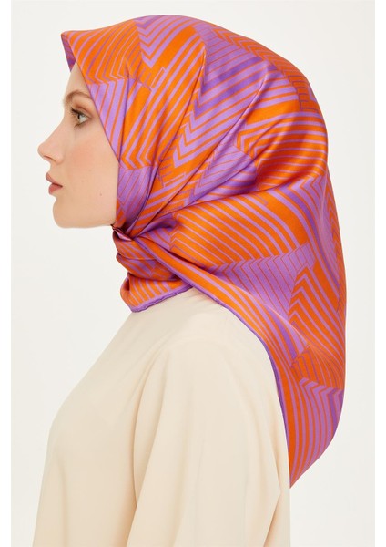 Geometrik Desenli Twill Saf İpek Eşarp 9218D 83 13 modelleri