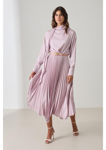 Koyu Pudra Kemer Detaylı Pileli Uzun Kollu Midi Boy Elbise fiyatları