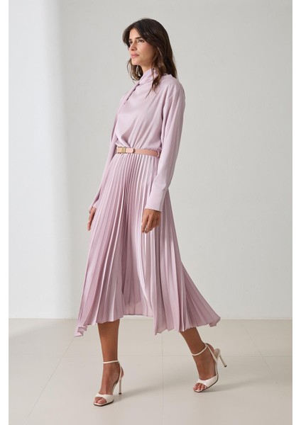 Koyu Pudra Kemer Detaylı Pileli Uzun Kollu Midi Boy Elbise modelleri
