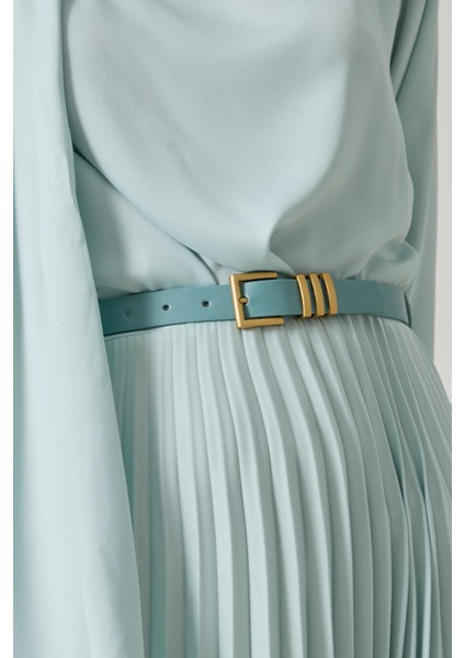 Su Yeşili Kemer Detaylı Pileli Uzun Kollu Midi Boy Elbise fırsatları