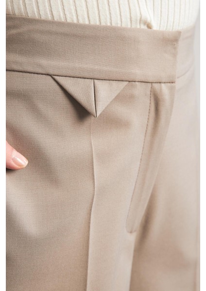 Vizon Bel Detaylı Rahat Kesim Pantolon fiyatları