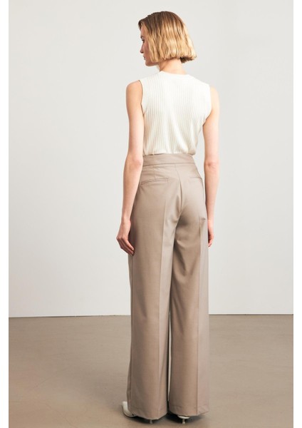 Vizon Bel Detaylı Rahat Kesim Pantolon modelleri