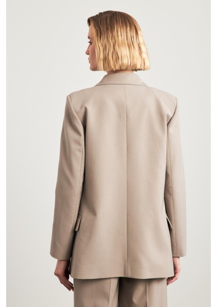 Vizon Kruvaze Düğme Detaylı Uzun Ceket modelleri