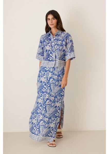 Mavi Kısa Kollu Desenli Keten Gömlek fırsatları