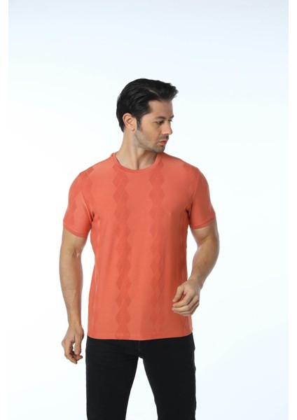 Jakarlı Bisiklet Yaka T-Shirt