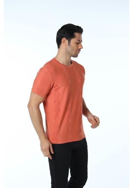Jakarlı Bisiklet Yaka T-Shirt