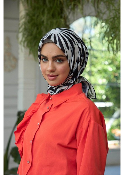 Yaz Işıltısı Koleksiyonu Soft Eşarp Beyaz Siyah 1184-07 fiyatları