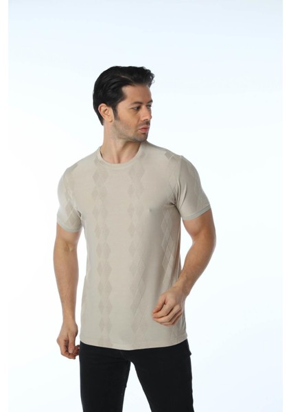 Jakarlı Bisiklet Yaka T-Shirt