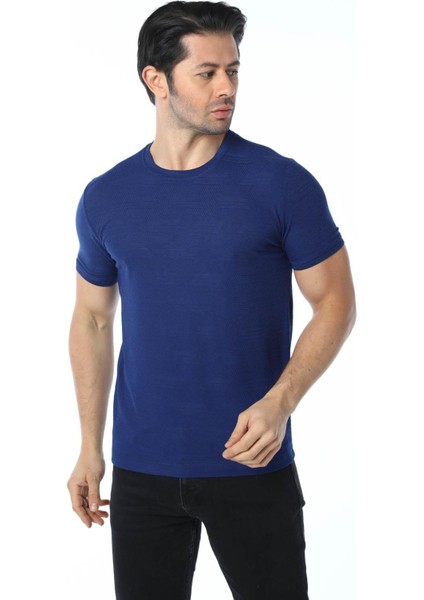 Jakarlı Bisiklet Yaka T-Shirt